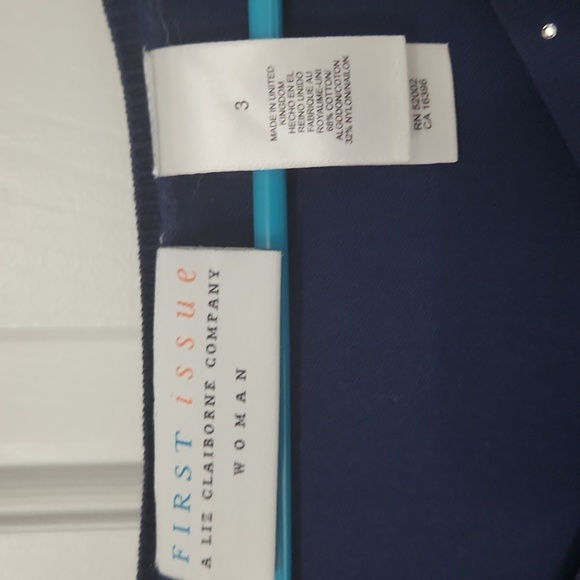 LIZ Claiborne size 3x Navy color with rhinestones by First issue stretchy soft. - Picture 5 of 6